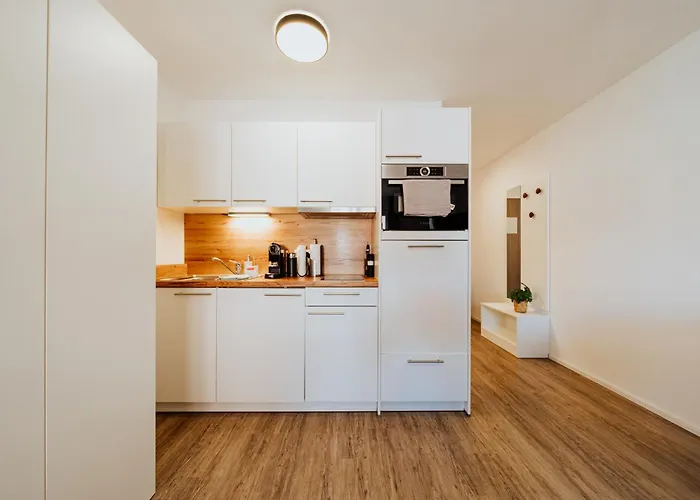 ZENtrahome - Zentral Business Outlet SmartTV Balkon